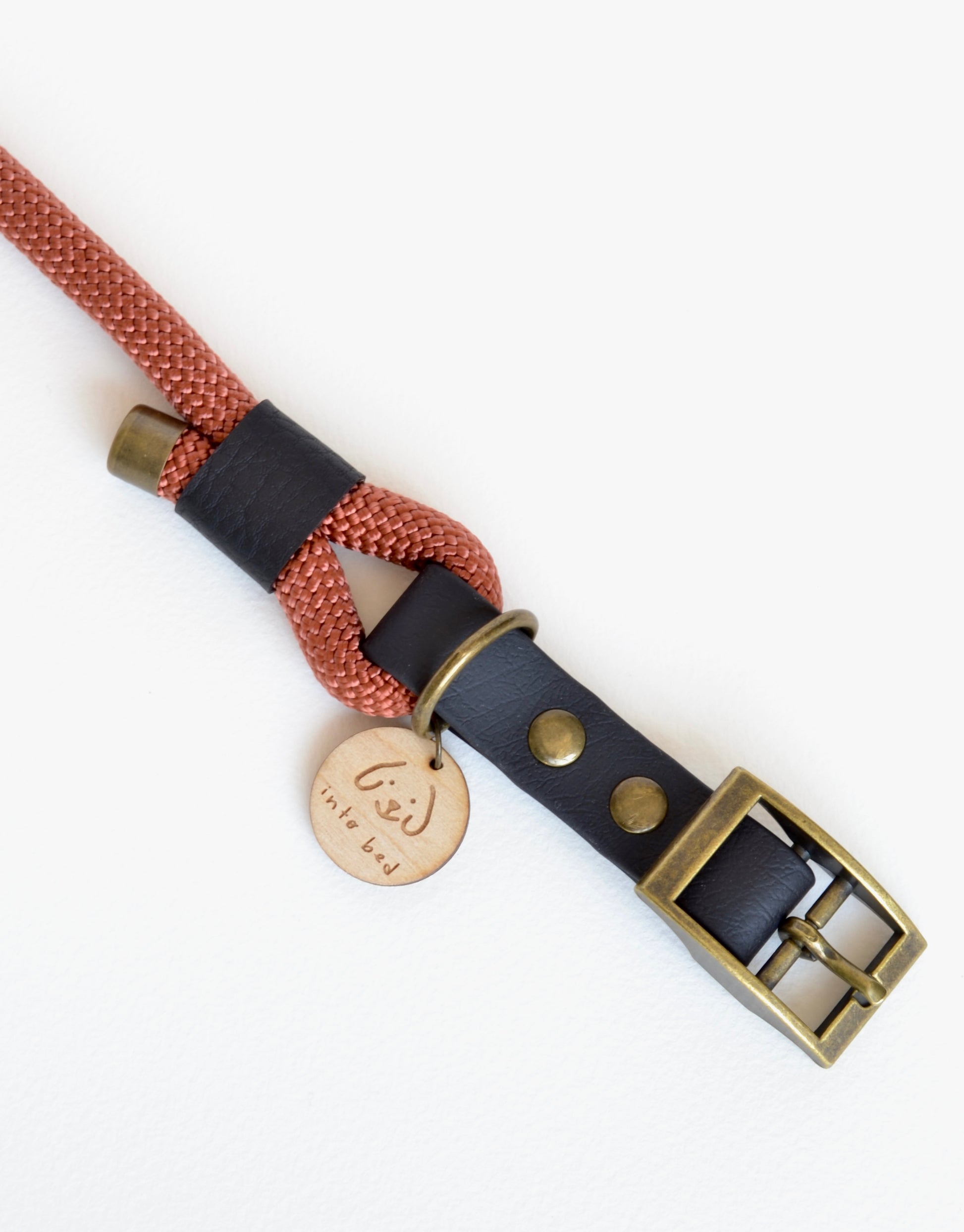 Luxury bronze dog collar. Made from rope, vegan leather and antique brass. Rope dog collar made in the UK. 